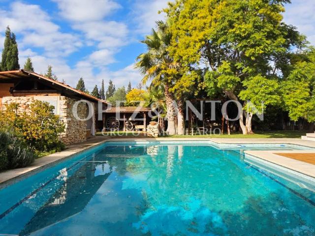 Casa chalet en Venta en Montealegre