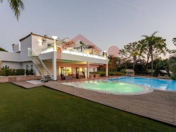 Casa chalet en Venta en Montealegre