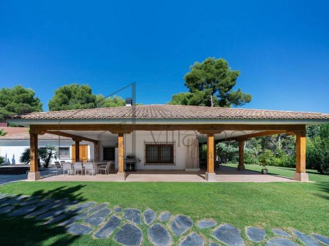 Casa chalet en Venta en Monteamor La Carrasca El Peucal