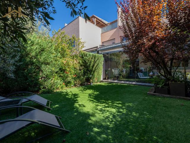 Casa chalet en Venta en Montecarmelo