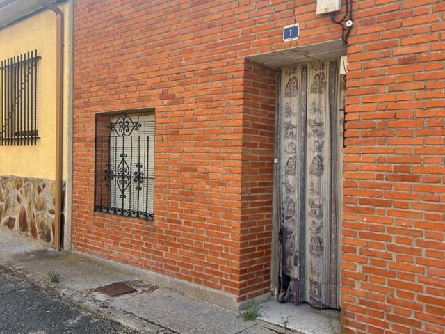 Casa chalet en Venta en Montejo de Arévalo