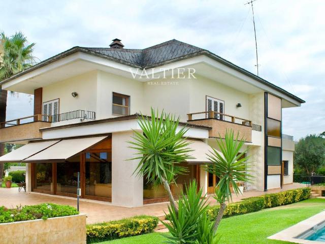 Casa chalet en Venta en Montepilar