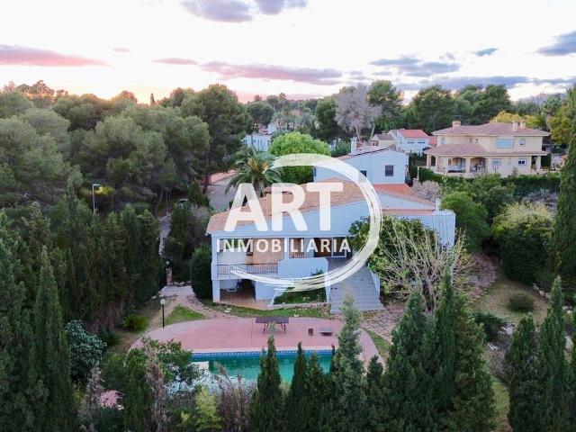 Casa chalet en Venta en Montepilar