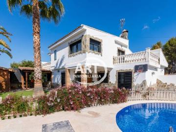 Casa chalet en Venta en Montesol