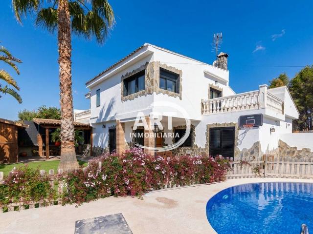 Casa chalet en Venta en Montesol