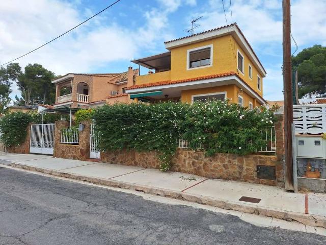 Casa chalet en Venta en Montesol