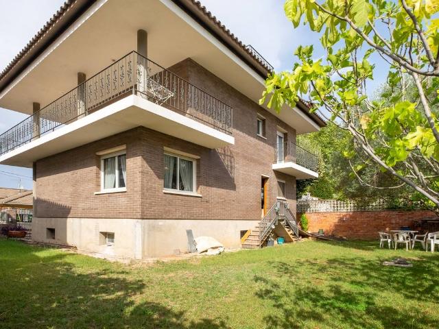 Casa chalet en Venta en Montilivi