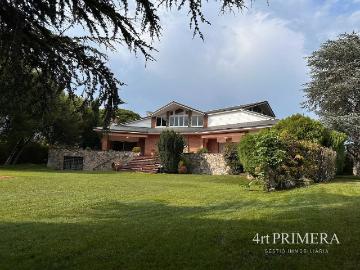 Casa chalet en Venta en Montornès del Vallès