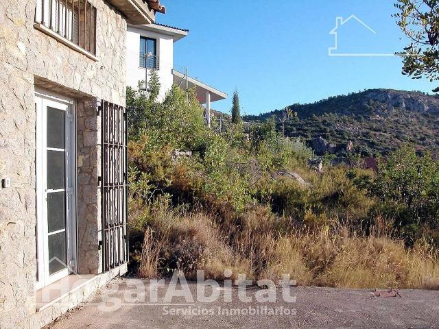 Casa chalet en Venta en Montornés Las Palmas El Refugio