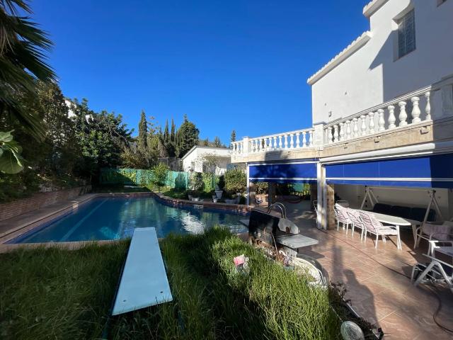 Casa chalet en Venta en Montmar