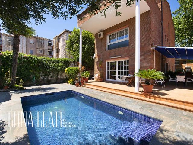 Casa chalet en Venta en Montmar