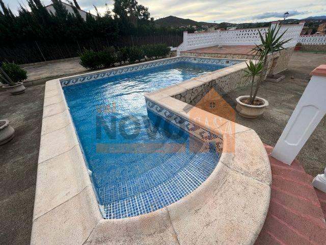 Casa chalet en Venta en Montserrat