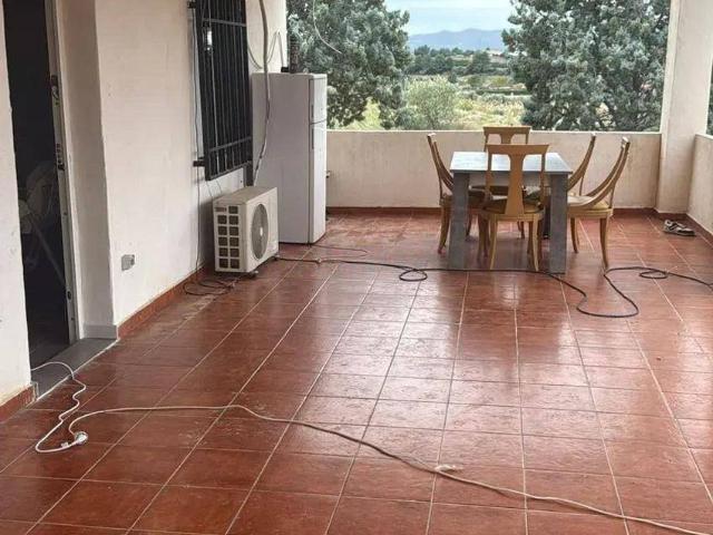 Casa chalet en Venta en Montroi / Montroy