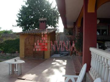Casa chalet en Venta en Montroi / Montroy