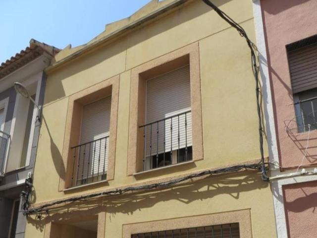 Casa chalet en Venta en Montroi / Montroy