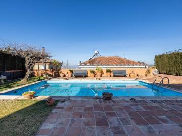 Casa chalet en Venta en Monachil pueblo