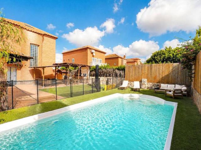 Casa chalet en Venta en Moncada