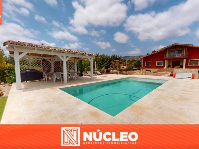 Casa chalet en Venta en La Sénia