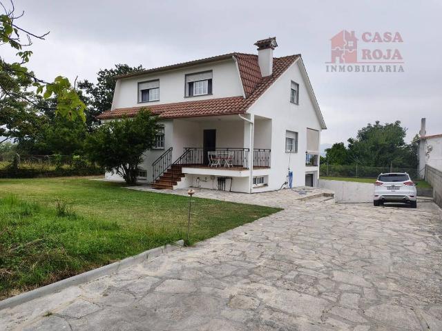 Casa chalet en Venta en Moaña