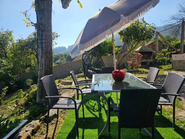Casa chalet en Venta en Moaña