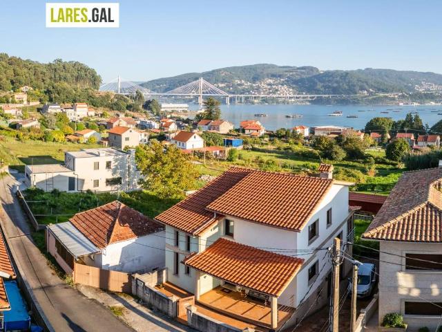 Casa chalet en Venta en Moaña