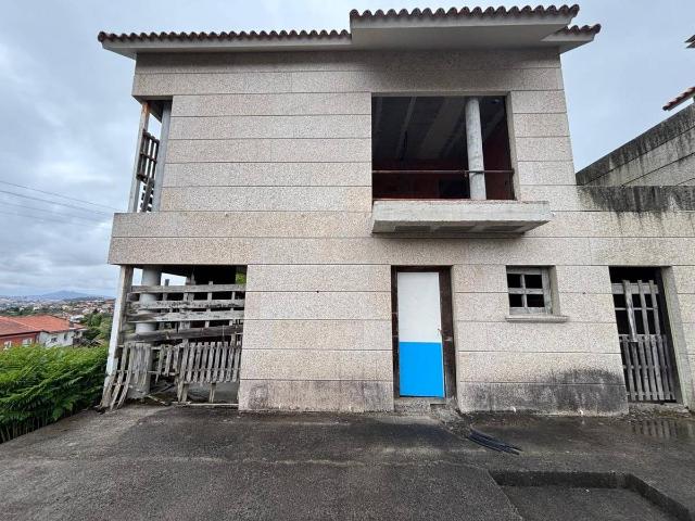 Casa chalet en Venta en Moaña