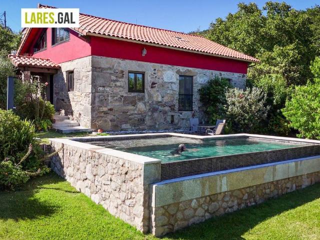 Casa chalet en Venta en Moaña
