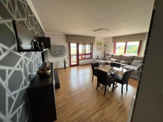 Casa chalet en Venta en Moaña