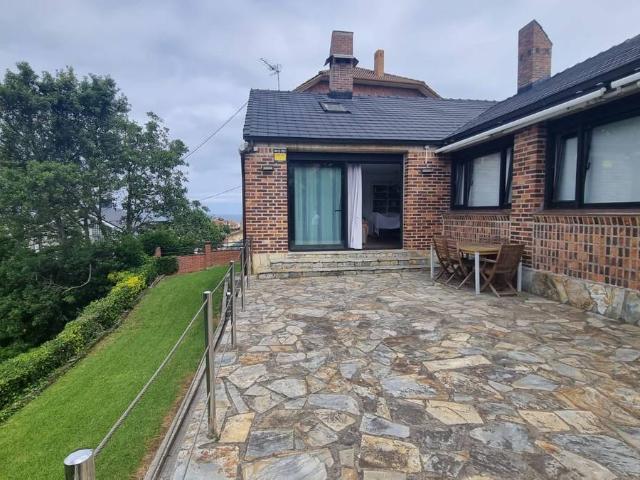 Casa chalet en Venta en Mogro
