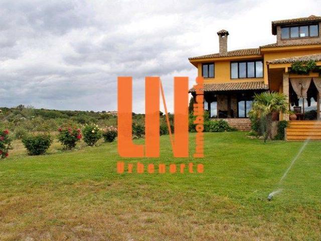 Casa chalet en Venta en Mojadillas Parque de las Infantas El Paraiso