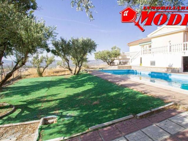 Casa chalet en Venta en Moraleda de Zafayona