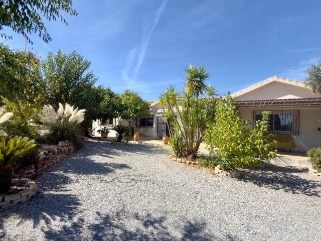 Casa chalet en Venta en Moraleda de Zafayona