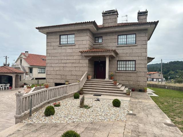 Casa chalet en Venta en Mos