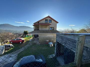 Casa chalet en Venta en Mos
