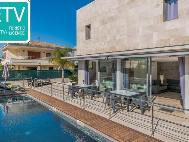 Casa chalet en Venta en Muro