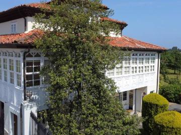 Casa chalet en Venta en Muros de Nalón