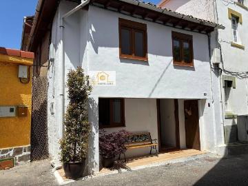 Casa chalet en Venta en Muros de Nalón
