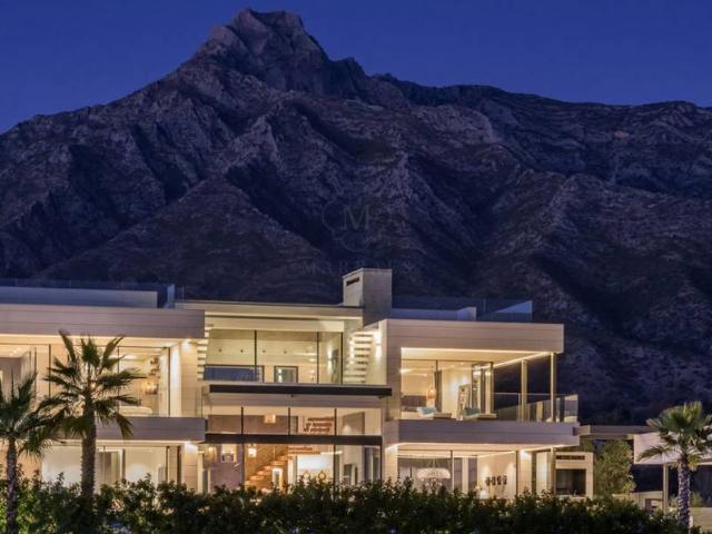 Casa chalet en Venta en Nagüeles Alto