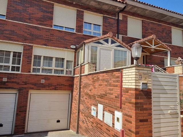 Casa chalet en Venta en Nájera