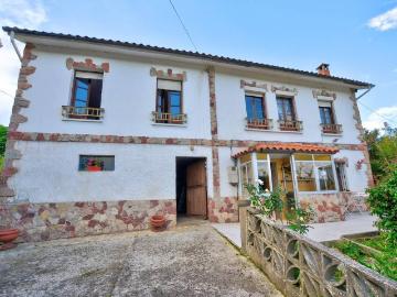 Casa chalet en Venta en Nava