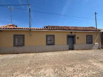 Casa chalet en Venta en Navahermosa