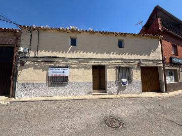 Casa chalet en Venta en Navahermosa