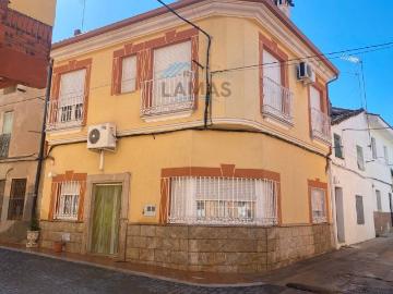Casa chalet en Venta en Navalmoral de la Mata
