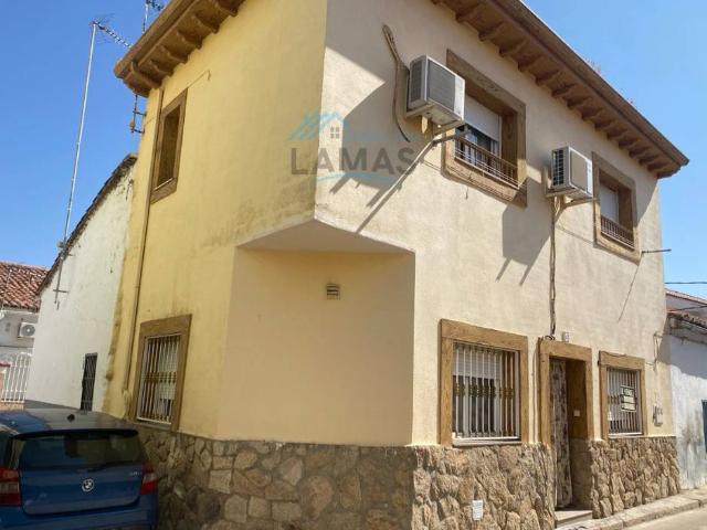 Casa chalet en Venta en Navalmoral de la Mata