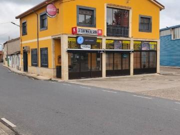 Casa chalet en Venta en Navales