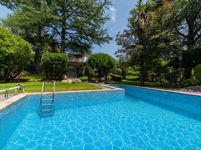Casa chalet en Venta en Navalquejigo Los Arroyos