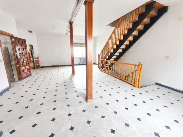 Casa chalet en Venta en Navaluenga