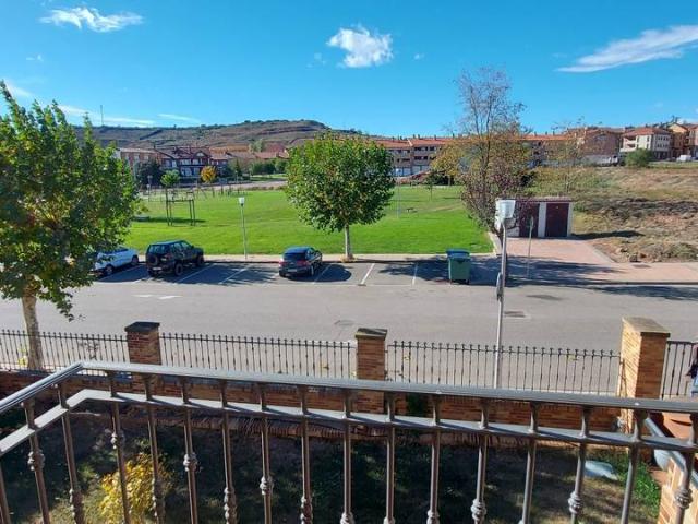 Casa chalet en Venta en Navarrete