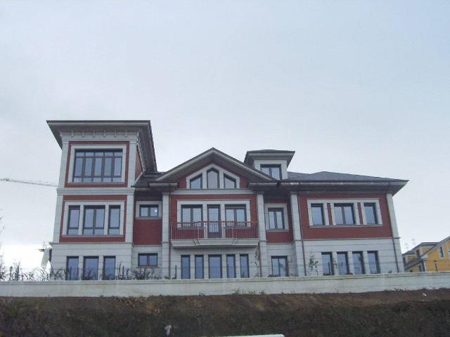 Casa chalet en Venta en Navia