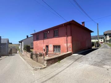 Casa chalet en Venta en Navia